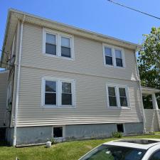 Vinyl Siding Cleaning in Newport, RI 2