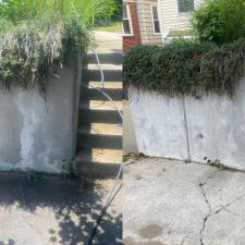 Vinyl Siding, Driveway, and Retaining Wall Cleaning in Providence, RI 4