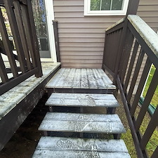 Deck-Washing-In-Cranston-Rhode-Island 4