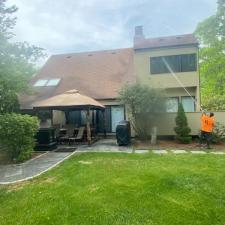 House-wash-in-Barrington-RI 1