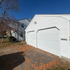 Just-outside-the-park-House-washing-In-Seekonk-Massachusetts 14