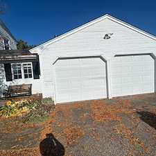 Just-outside-the-park-House-washing-In-Seekonk-Massachusetts 15