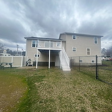 Spontaneous-house-washing-in-Lincoln-Rhode-Island 3