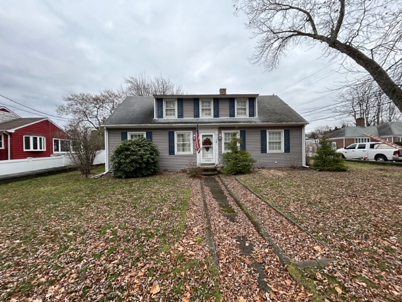 Superior Gutter cleaning in Warren, RI