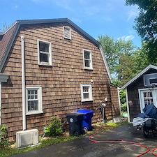 Superior-house-washing-In-Warren-RI 4