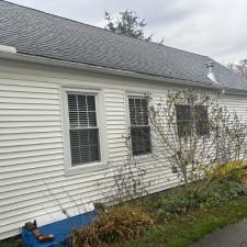 Tip-Top-gutter-cleaning-in-Warren-RI 3