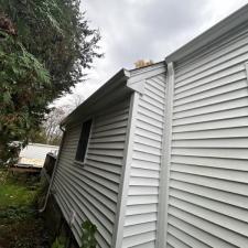 Tip-Top-gutter-cleaning-in-Warren-RI 4