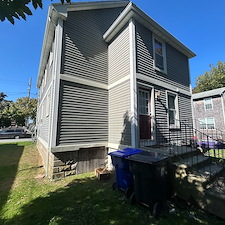 Transforming-this-home-in-warren-Rhode-Island-with-a-little-house-washing 12