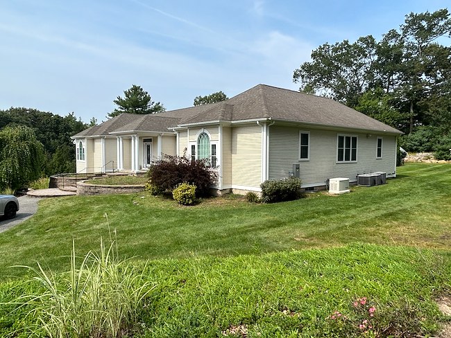 Vinyl Siding Cleaning in Johnston, RI